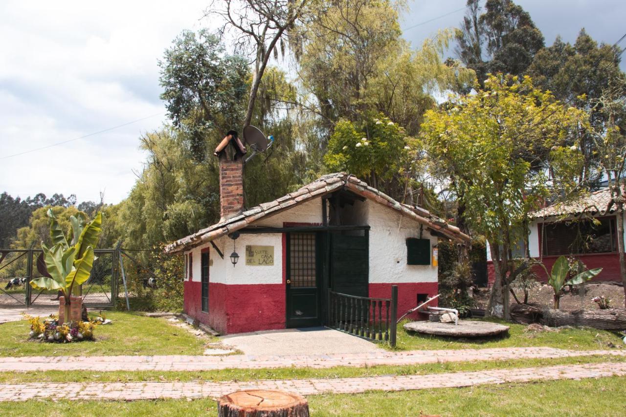 Hotel Y Centro De Convenciones Pueblito De Yerbabuena Paraiso Natural Чіа Екстер'єр фото